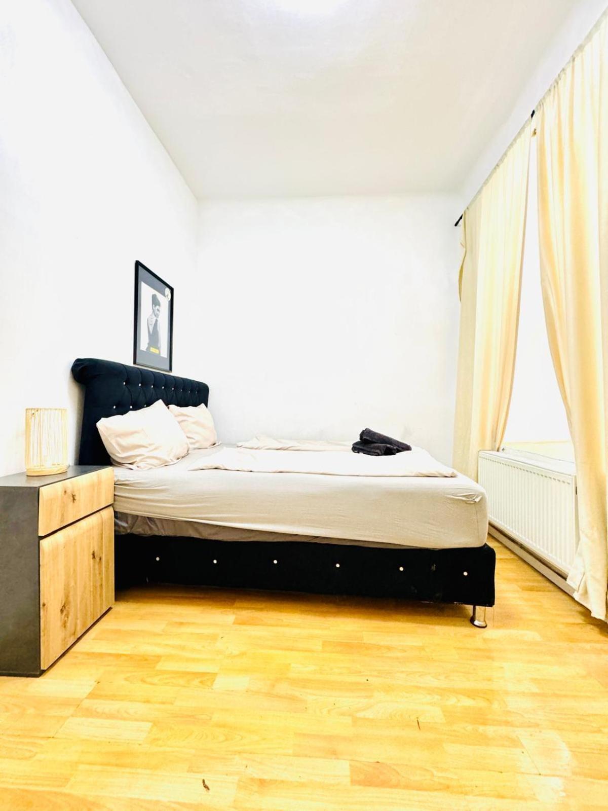 Comfy Rooms In A Shared Apt, 8Min To Rathausplatz Відень Екстер'єр фото