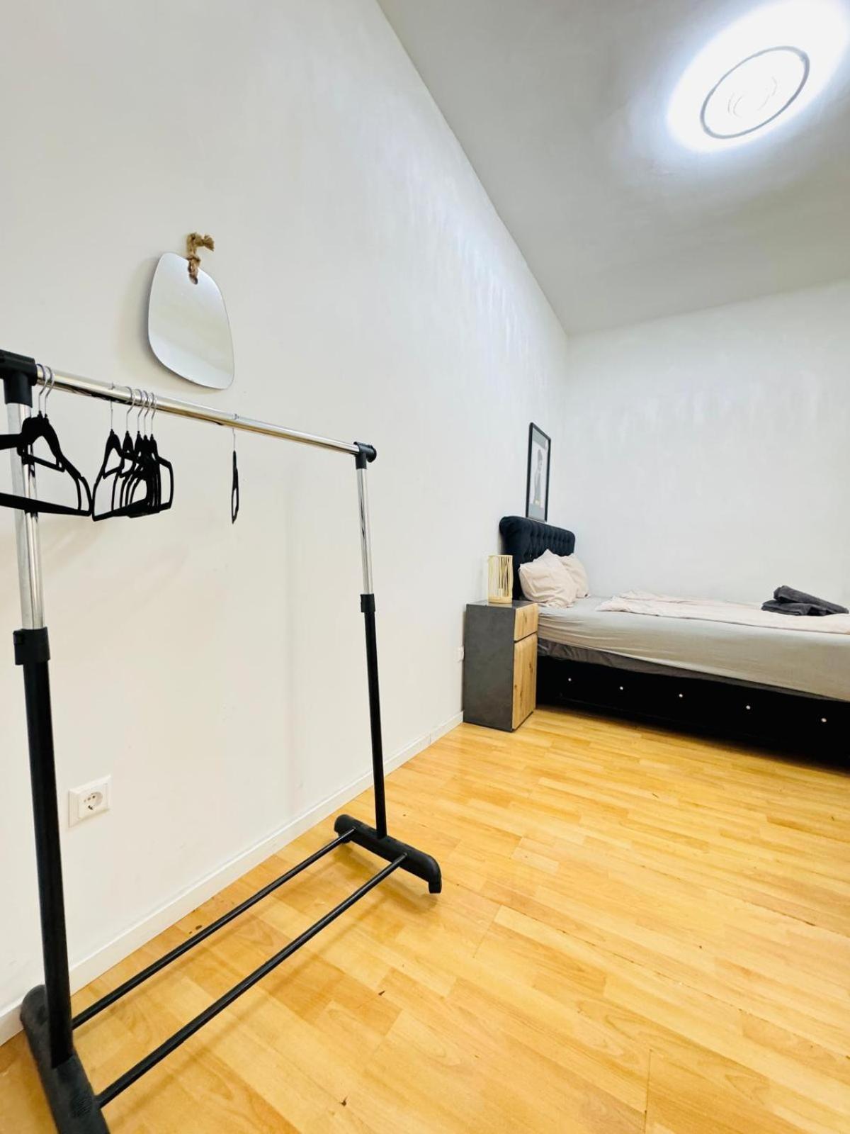 Comfy Rooms In A Shared Apt, 8Min To Rathausplatz Відень Екстер'єр фото