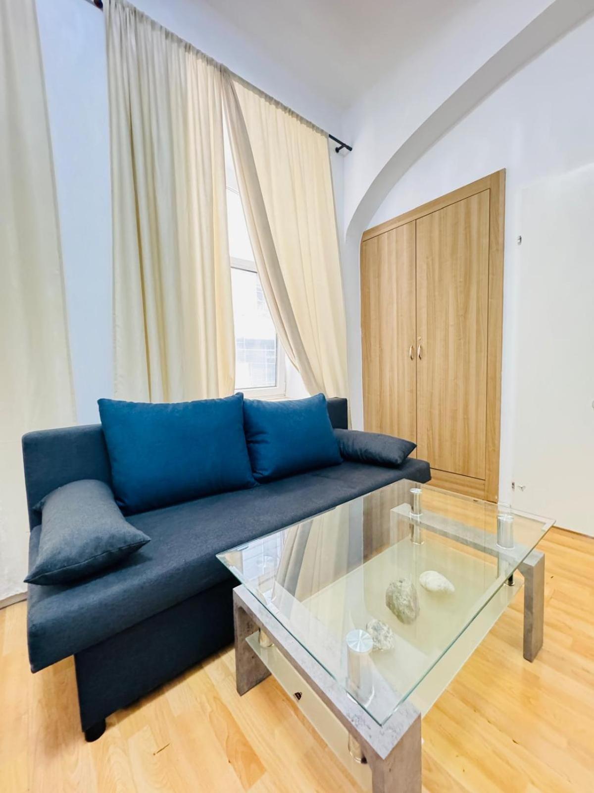 Comfy Rooms In A Shared Apt, 8Min To Rathausplatz Відень Екстер'єр фото