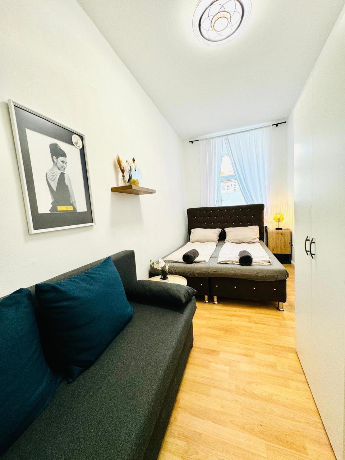 Comfy Rooms In A Shared Apt, 8Min To Rathausplatz Відень Екстер'єр фото