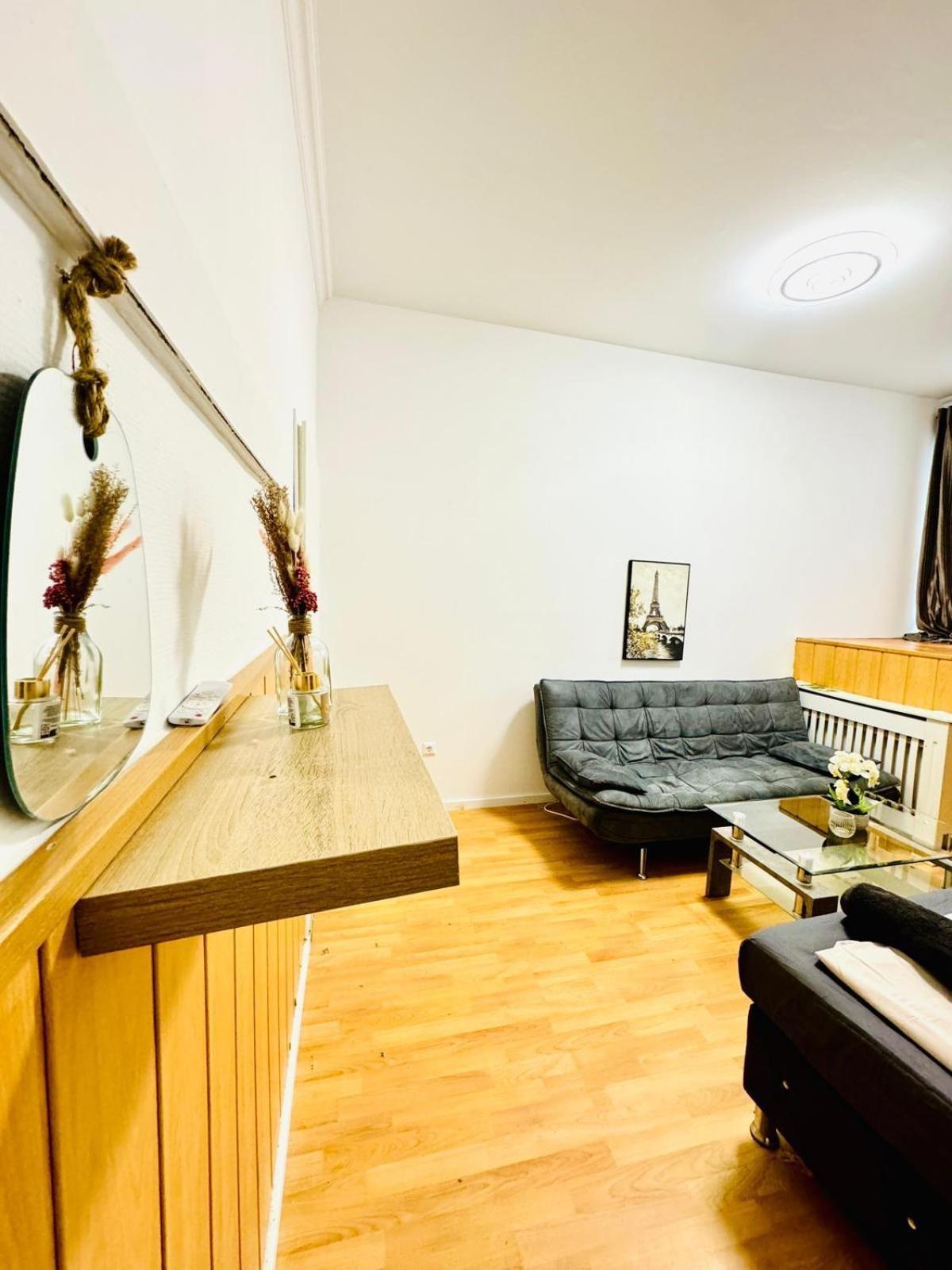 Comfy Rooms In A Shared Apt, 8Min To Rathausplatz Відень Екстер'єр фото