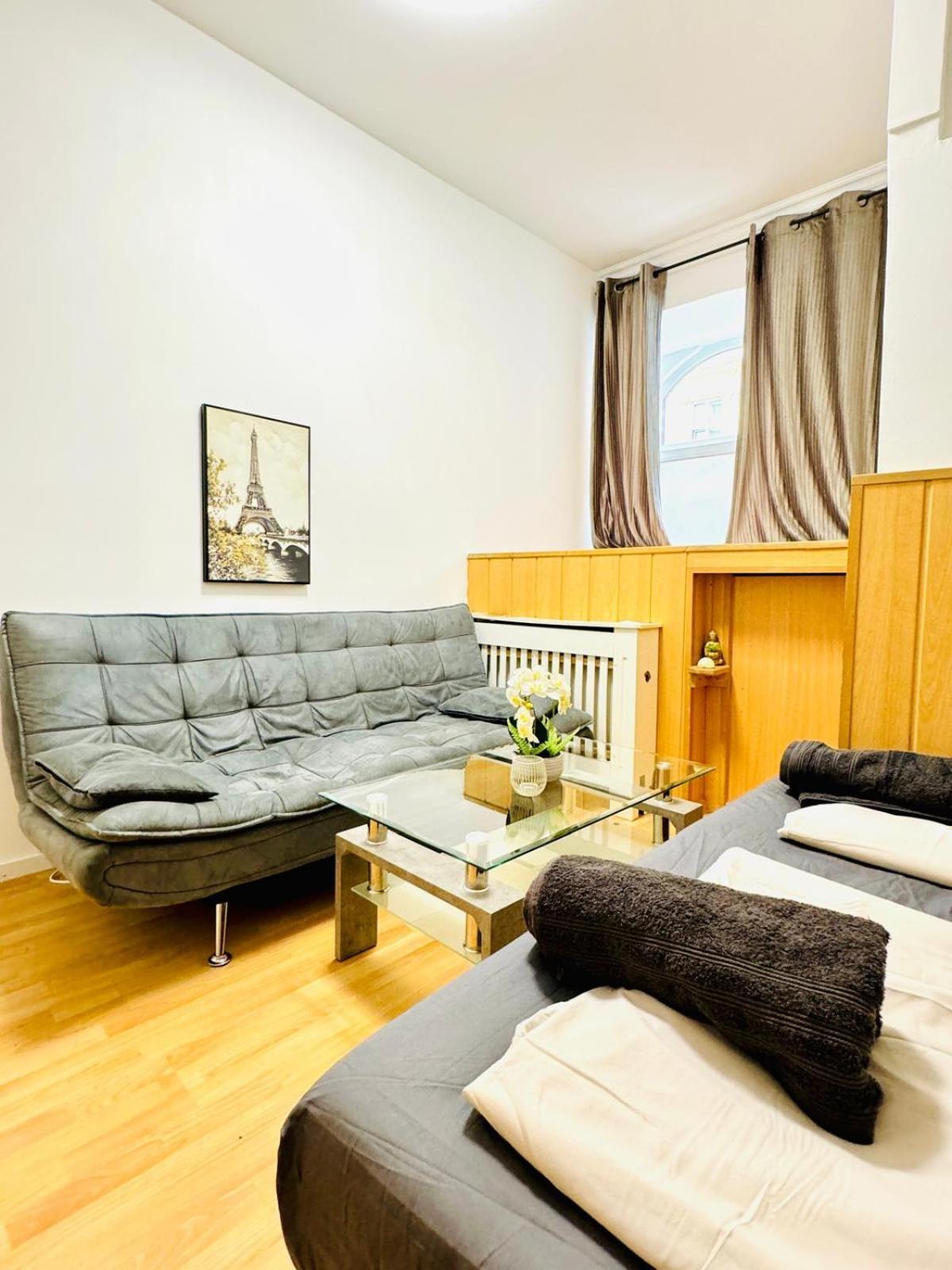 Comfy Rooms In A Shared Apt, 8Min To Rathausplatz Відень Екстер'єр фото