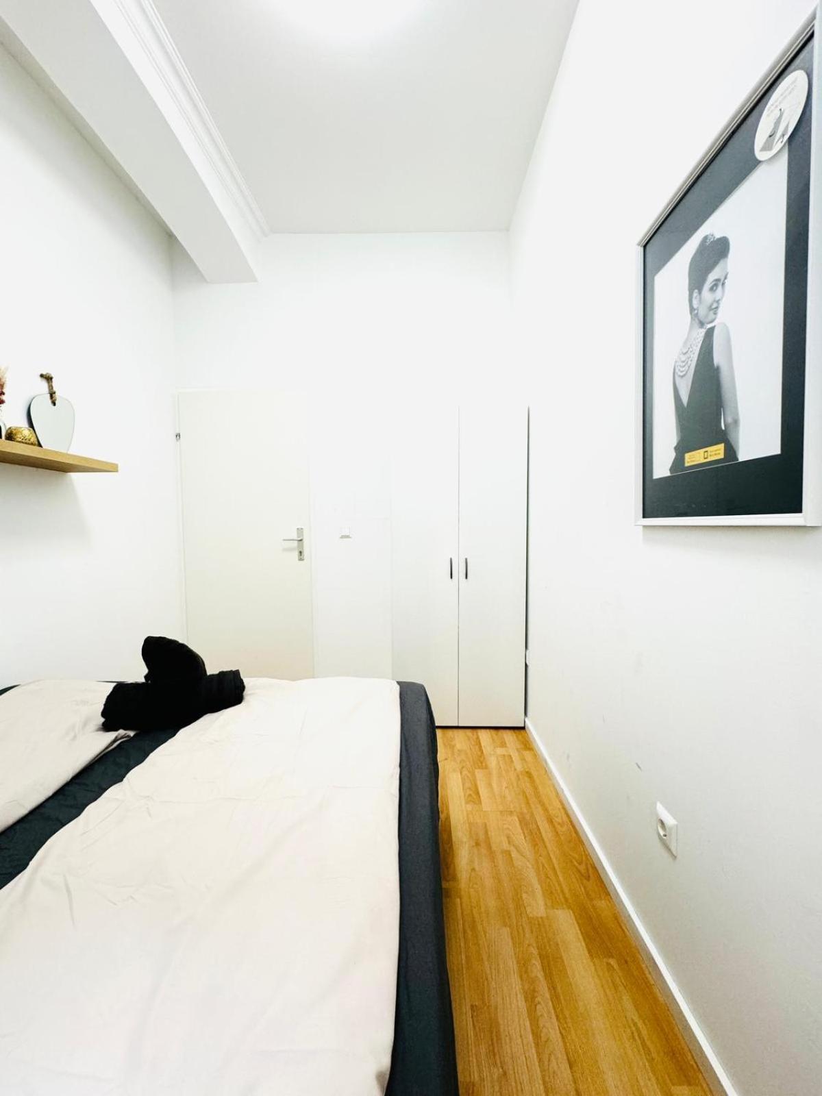 Comfy Rooms In A Shared Apt, 8Min To Rathausplatz Відень Екстер'єр фото