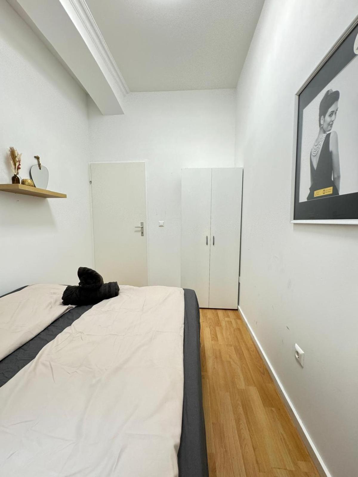 Comfy Rooms In A Shared Apt, 8Min To Rathausplatz Відень Екстер'єр фото