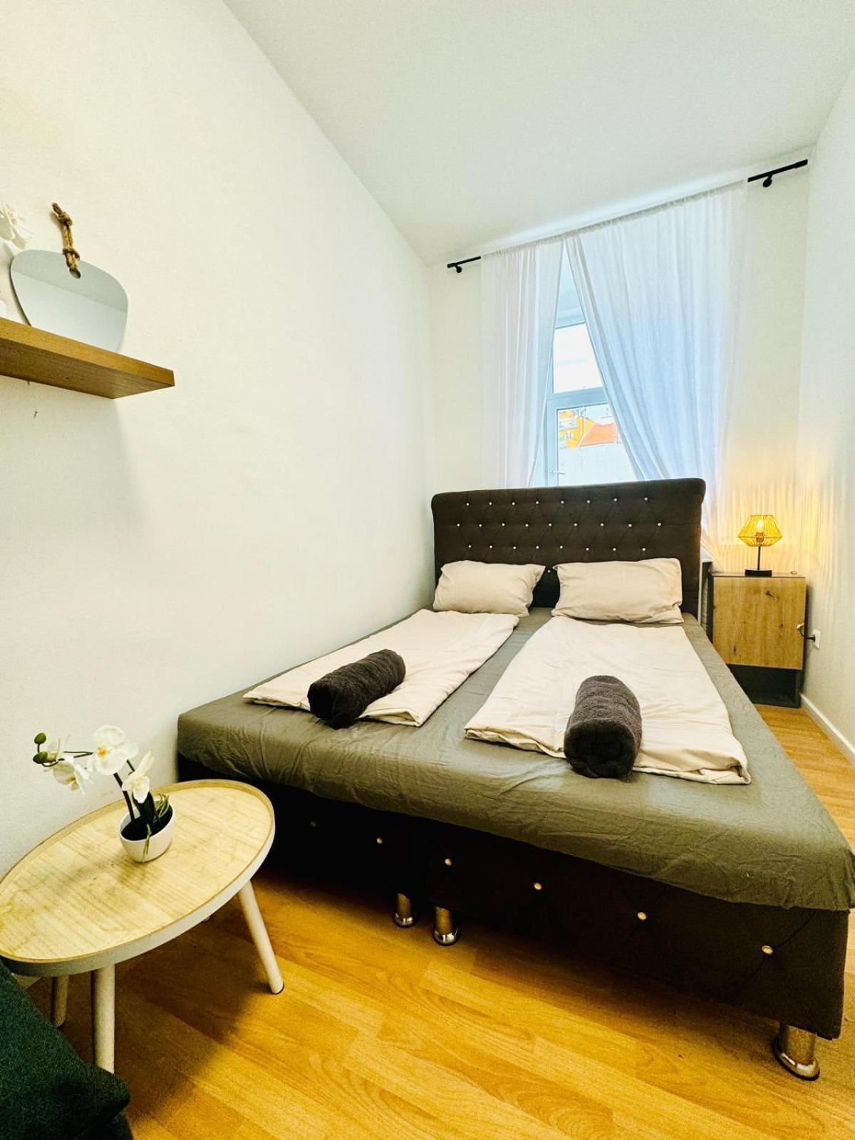 Comfy Rooms In A Shared Apt, 8Min To Rathausplatz Відень Екстер'єр фото