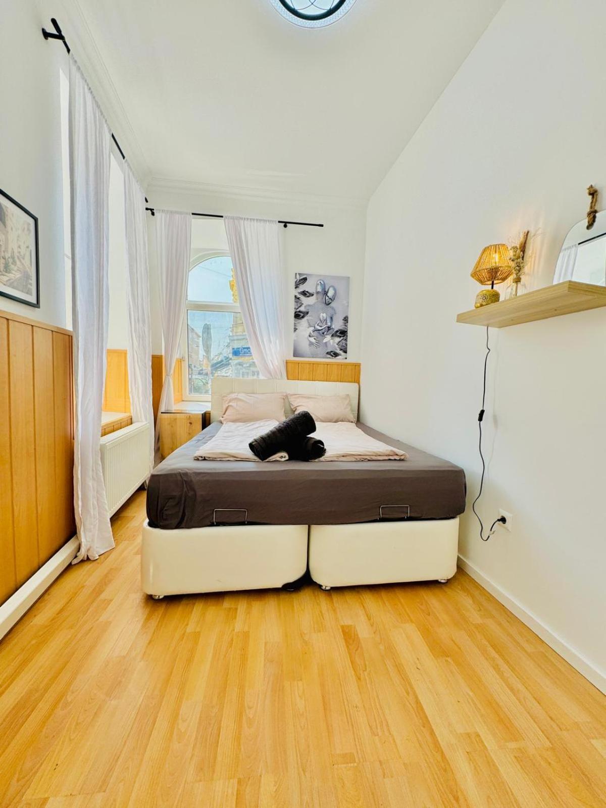 Comfy Rooms In A Shared Apt, 8Min To Rathausplatz Відень Екстер'єр фото